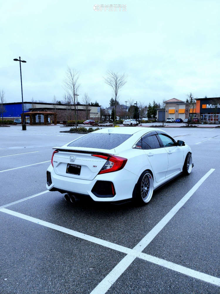 2019 Honda Civic with 19x9.5 22 Aodhan Ah02 and 225/35R19 Antares ...
