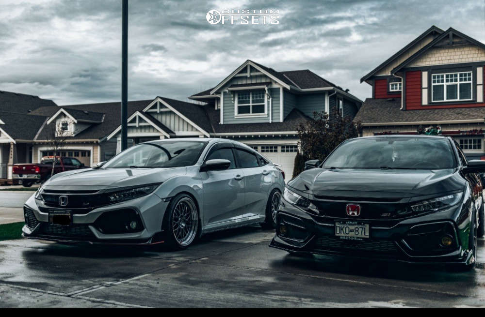 2019 Honda Civic with 19x9.5 22 Aodhan Ah02 and 225/35R19 Antares ...
