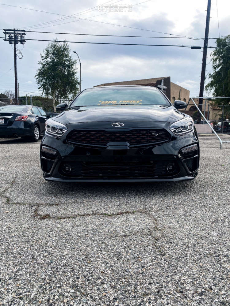 2020 Kia Forte with 18x8.5 35 Aodhan Ah02 and 215/40R18 Kumho All