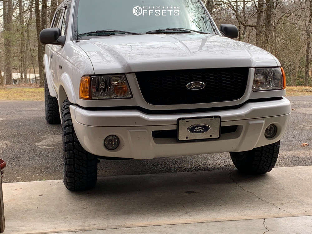 2002 Ford Ranger with 15x8 -19 Vision Manx and 31/10.5R15 Dick Cepek ...