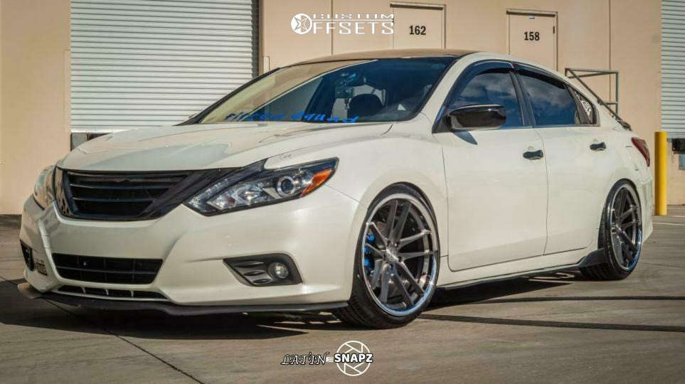 1558246-1-2017-altima-nissan-