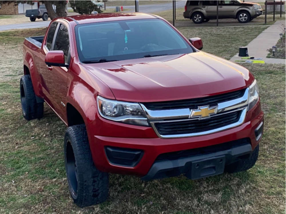 2015 Chevrolet Colorado with 20x10 18 Anthem OffRoad Avenger and 275