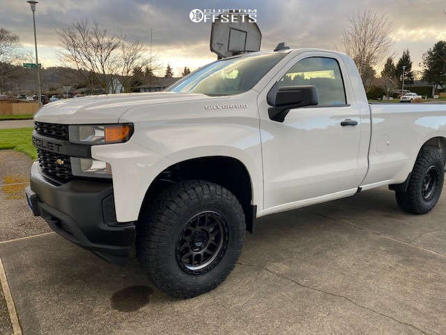 2021 Chevrolet Silverado 1500 with 17x8.5 0 KMC Km544 and