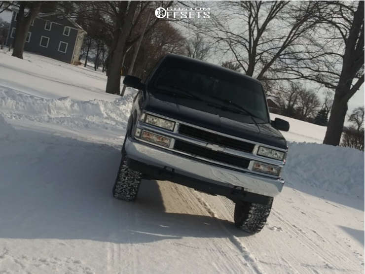 1999 Chevrolet K1500 with 15x8 -22 Mickey Thompson Classic Iii and 30/ ...