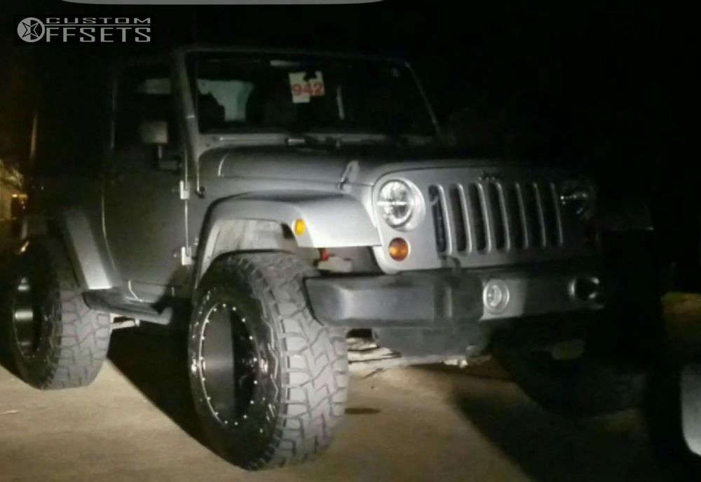 2010 Jeep Wrangler with 18x12 44 Fuel 538 and 35/12.5R18 Toyo Tires