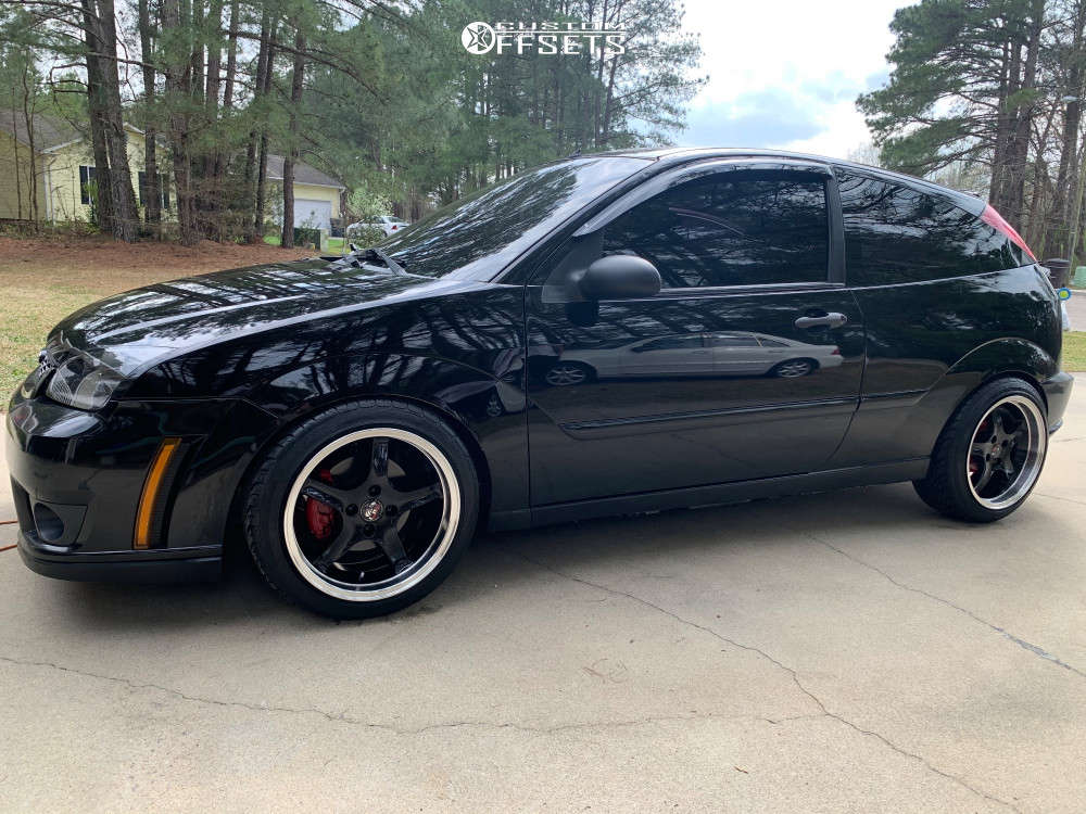 2007 Ford Focus with 17x9 20 4Play FR04A and 215/45R17