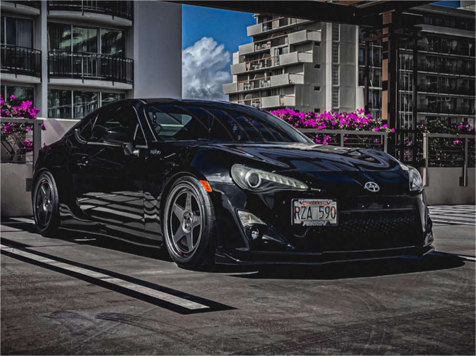 1605846-1-2014-fr-s-scion-base