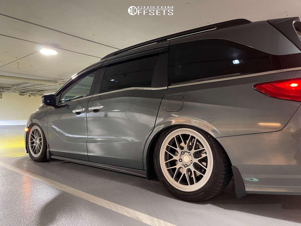 2020 Honda Odyssey Tire Sizenull