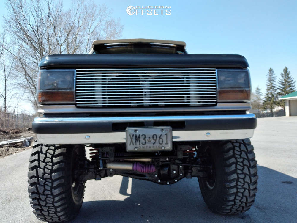 1990 Ford Ranger with 15x10 -44 Cragar Directional and 35/12.5R15 ...