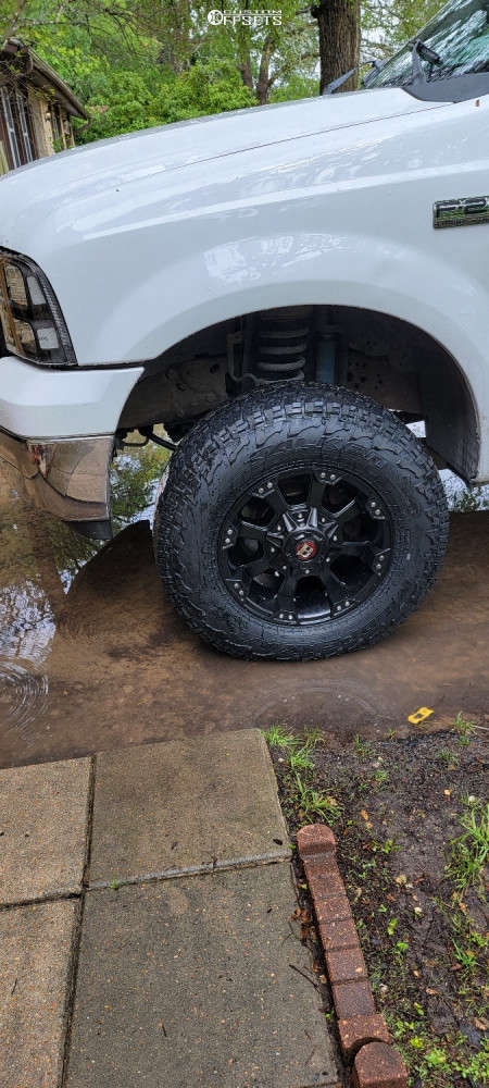 2007 Ford F-250 Super Duty with 17x9 -12 Ballistic Morax and 33/12.5R17 ...