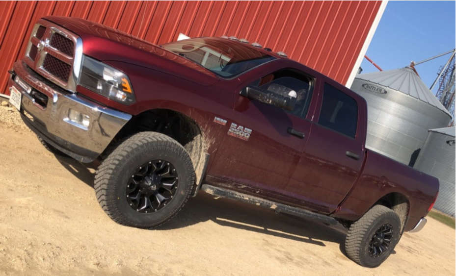 2016 Ram 2500 Wheel Offset Aggressive > 1" Outside Fender Leveling Kit