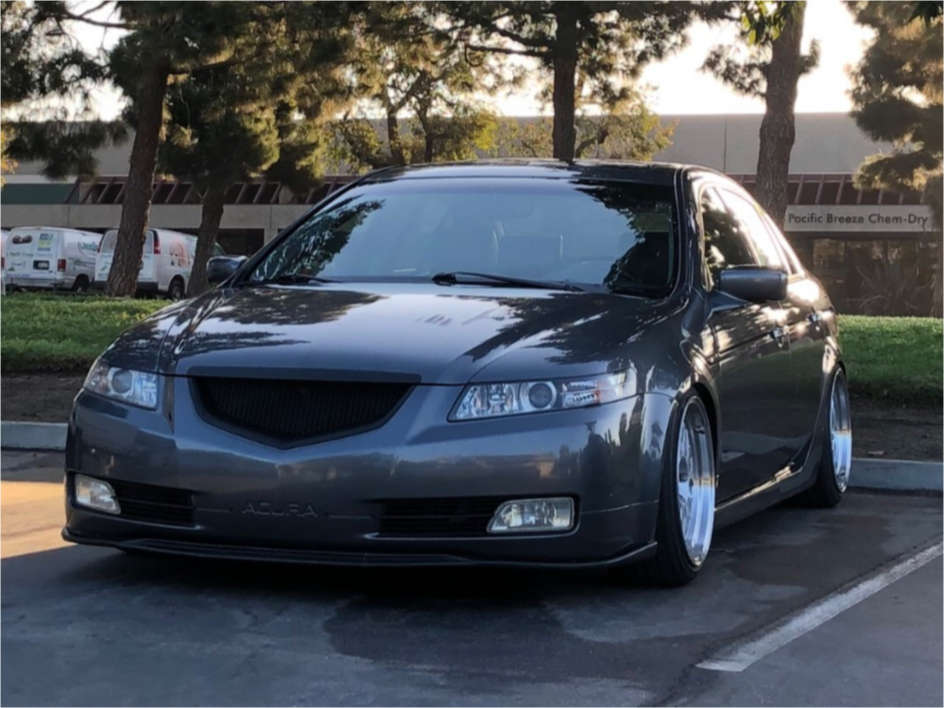2006 Acura TL with 18x9.5 30 Aodhan Ah02 and 225/40R18