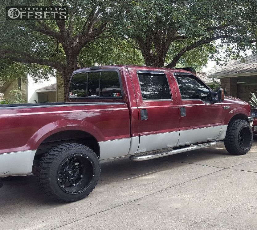 2004 Ford F250 Super Duty with 20x14 76 Fuel Hostage and 33/12.5R20
