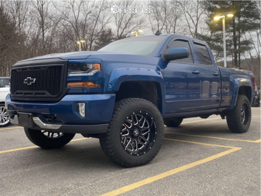 2017 Chevrolet Silverado 1500 with 20x10 24 Hostile Sprocket H108 and