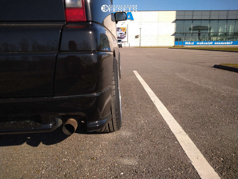 1997 Honda Cr V With 17x8 35 Japan Racing Jr23 And 5 45r17 Toyo Tires Proxes Tr1 And Coilovers Custom Offsets