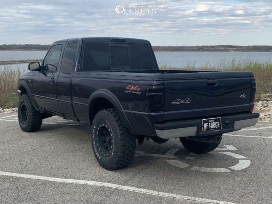 2000 Ford Ranger with 15x9 0 Pro Comp 51 and 31/9.5R15 Definity Other ...