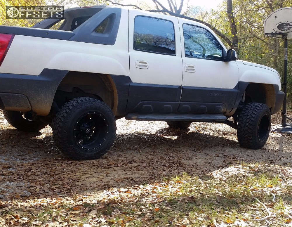 2003 Chevrolet Avalanche with 18x12 44 Fuel Hostage and 33/12.5R18