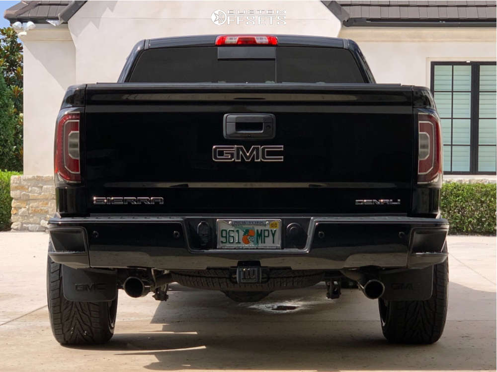 2018 GMC Sierra 1500 with 22x12 -44 RBP 94R and 285/45R22 Toyo Tires ...