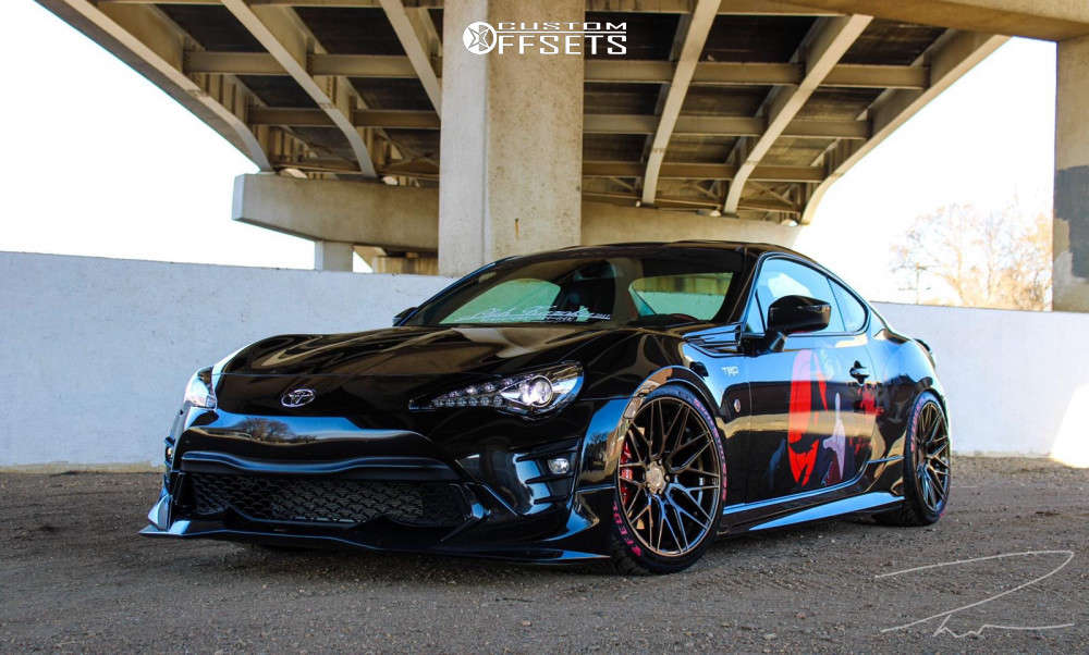 2019 Toyota 86 with 18x9.5 38 F1R F03 and 255/35R18 Federal