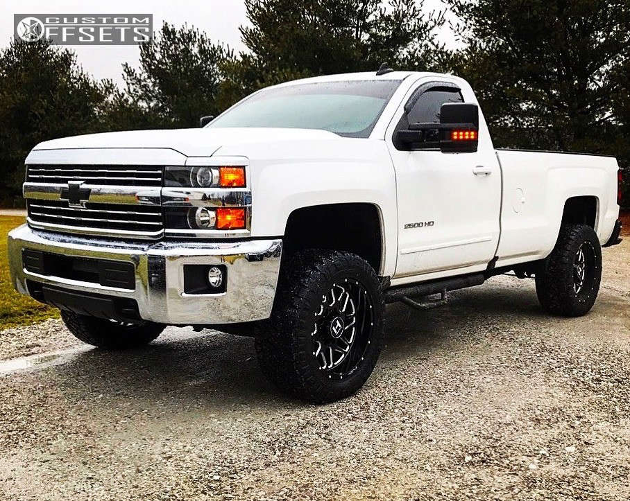 2016 Chevrolet Silverado 2500 HD with 20x10 19 Hostile Sprocket and
