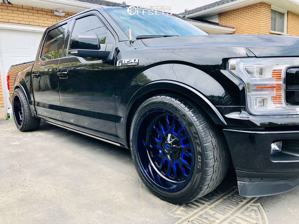 2020 Ford F-150 with 22x10 5 Fuel Stroke and 26/11.5R22 Falken Ziex S ...