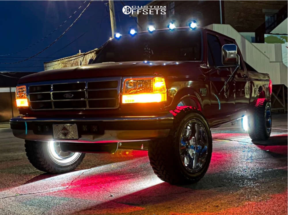 1996 Ford F250 with 20x12 44 Fuel Krank and 33/12.5R20 Yokohama