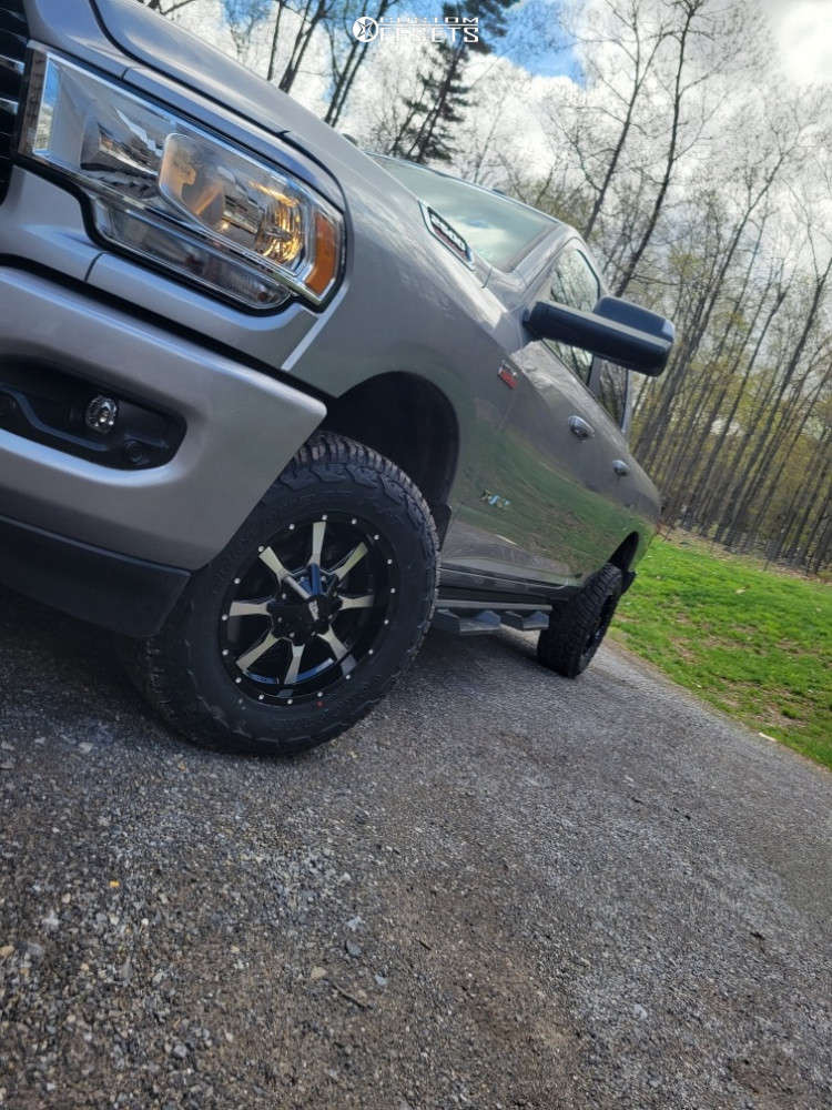 2019 Ram 2500 with 18x9 18 Moto Metal Mo970 and 285/65R18