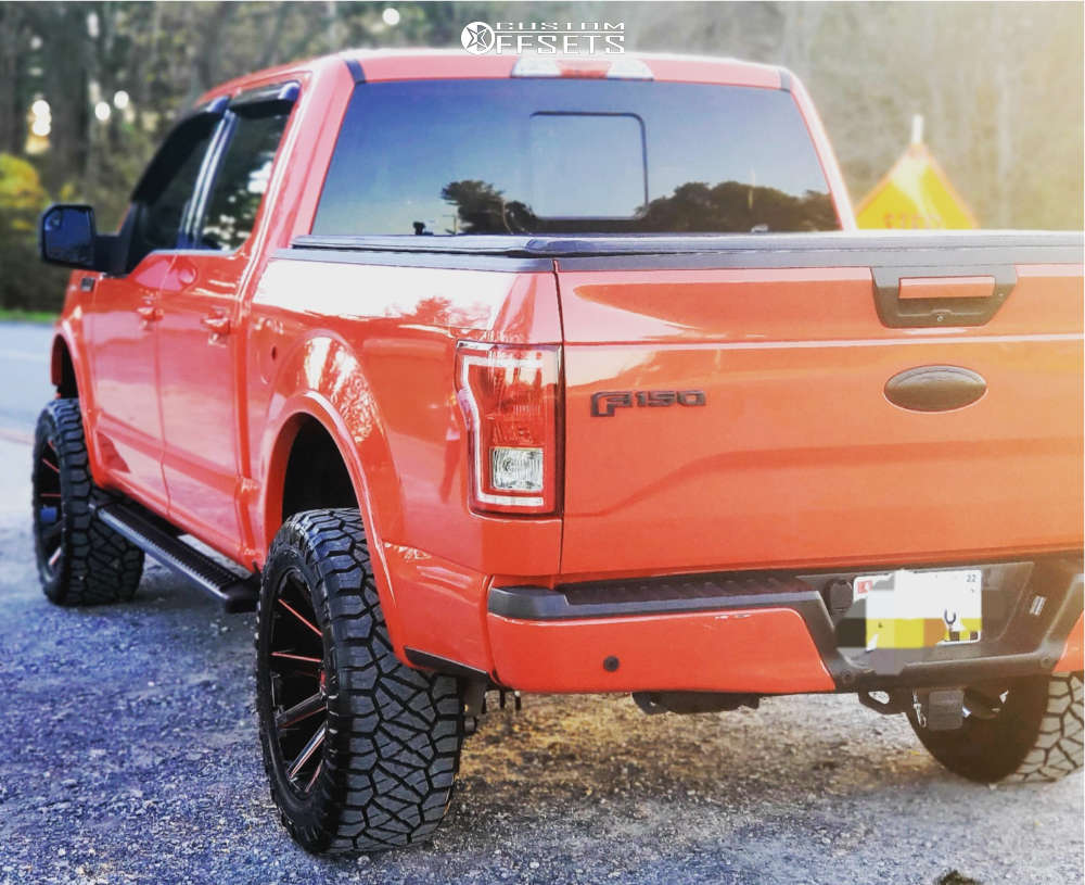 2016 Ford F150 with 20x10 18 Fuel Contra and 33/10.5R20 Nitto Ridge