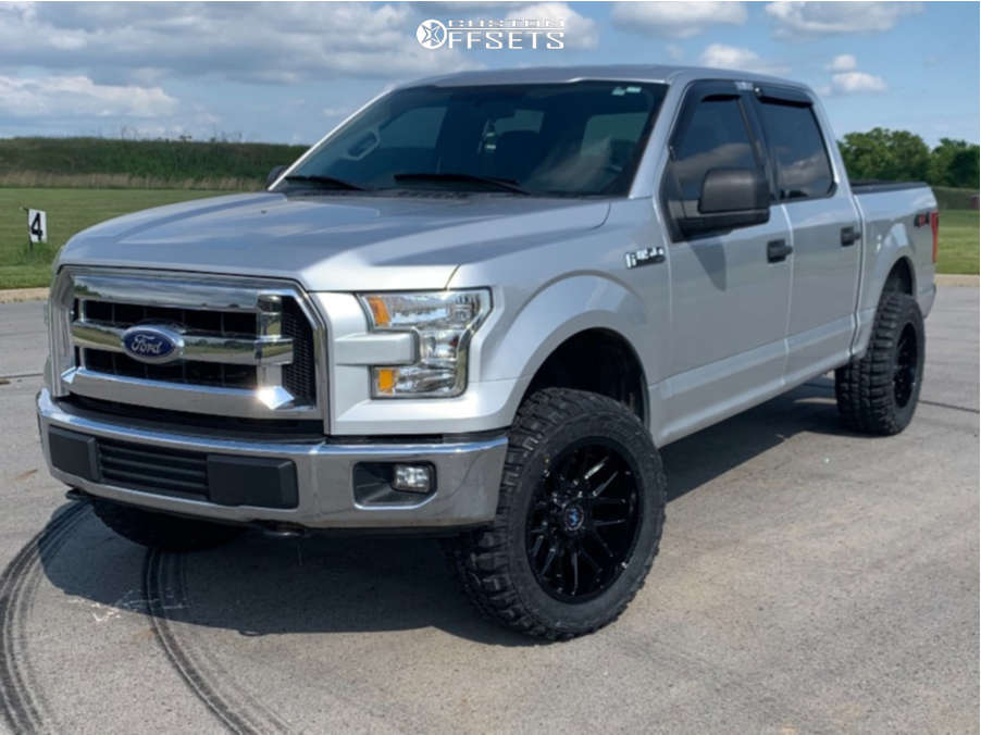 2015 Ford F-150 with 20x10 -25 Motiv Offroad Magnus and 33