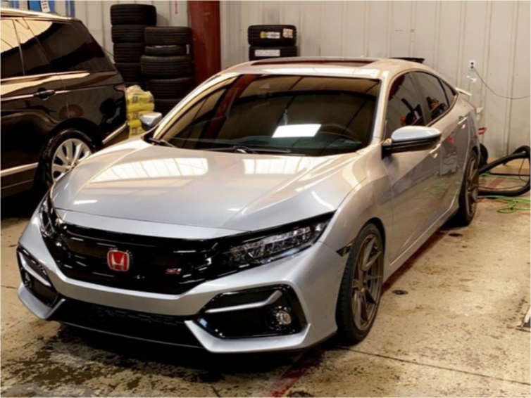 1688466-1-2020-civic-honda-si-