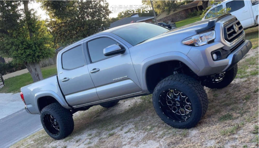 2021 Toyota Tacoma with 20x12 -44 Hardrock Gunner and 285/65R20 Toyo ...
