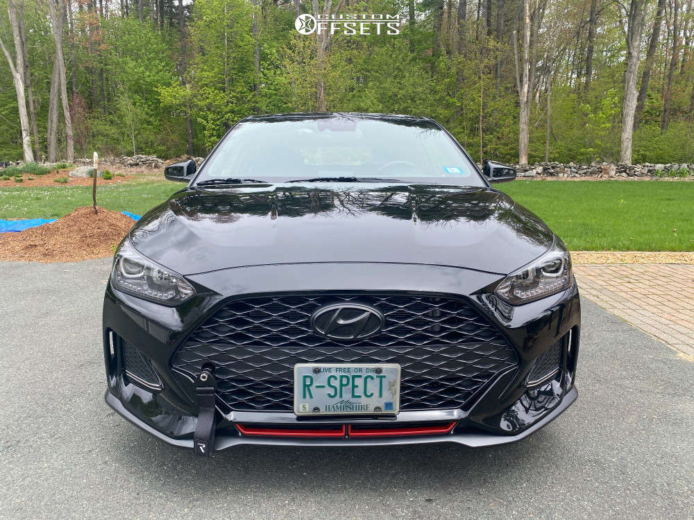 2019 Hyundai Veloster with 18x8 50 Enkei Ts10 and 225/40R18 Continental