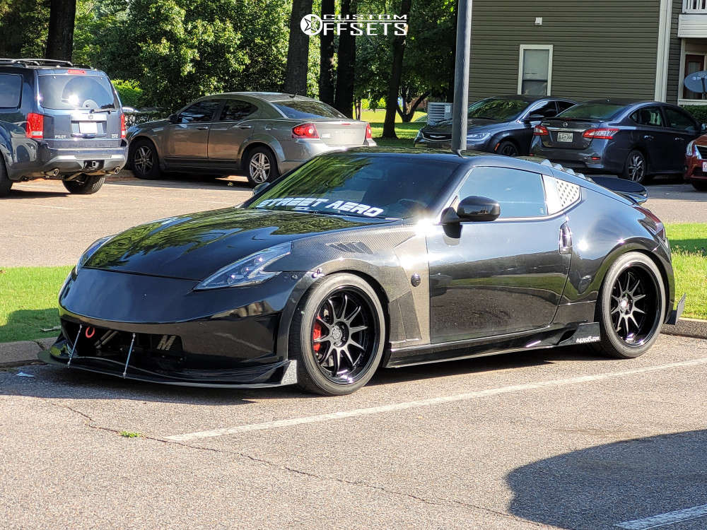 2013 Nissan 370Z with 19x9.5 22 ESR Cs12 and 245/40R19 Nitto