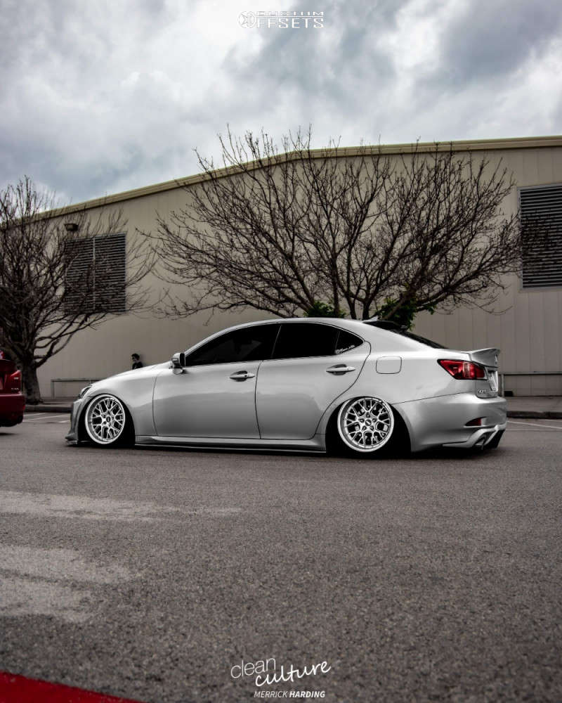2009 Lexus IS350 with 18x9.5 15 ESR Cs11 and 215/35R18 Lionhart All Season  and Air Suspension | Custom Offsets, image size:800x1000