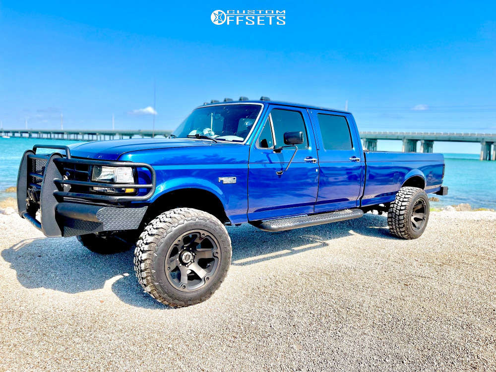 1997 Ford F350 Super Duty with 20x12 44 Fuel Beast and 35/12.5R20