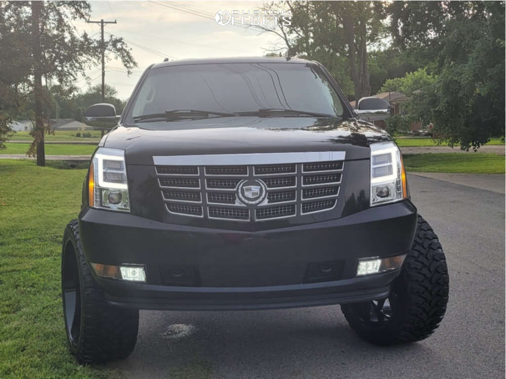 ESCALADE 専用 2017111910375803-1024x683.jpg