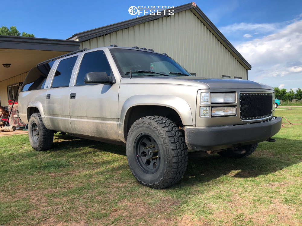 1999 GMC K1500 Suburban with 17x12 -6 Pro Comp 69 and 33/12.5R17 ...