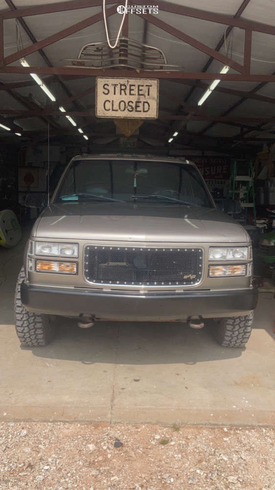 1999 GMC K1500 Suburban with 17x12 -6 Pro Comp 69 and 33/12.5R17 ...
