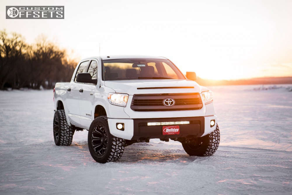 2015 Toyota Tundra with 20x10 18 Fuel Assault and 305/55R20 Mickey