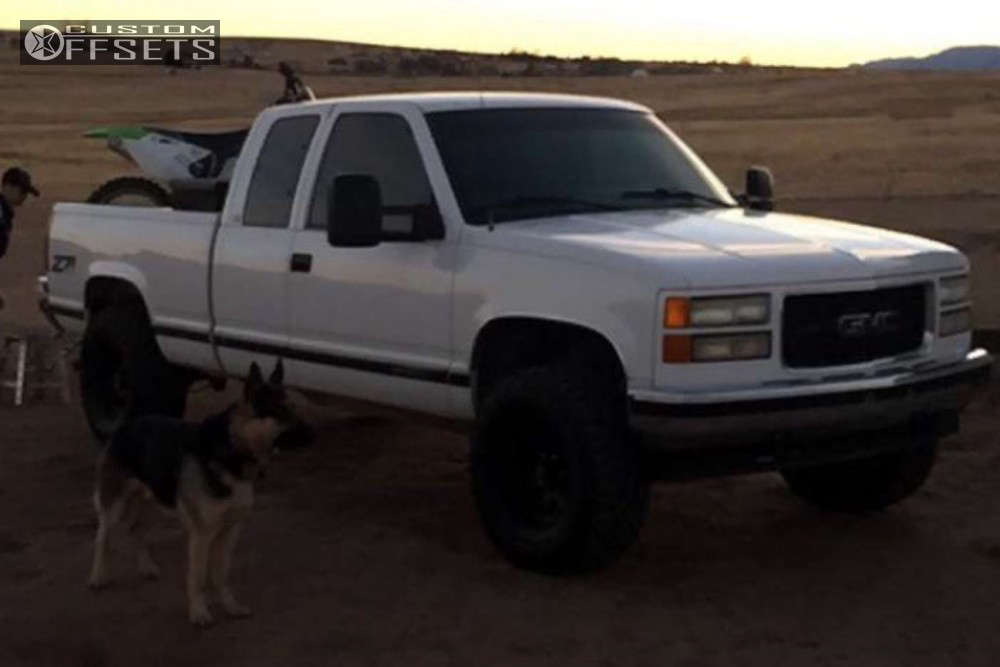 1999 GMC K1500 with 15x8 -19 American Racing Baja and 33/12.5R15 ...