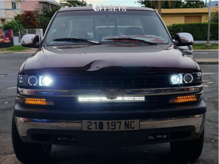 2000 Chevrolet Silverado 1500 with 20x10 -24 Fuel Maverick and 30/10 ...