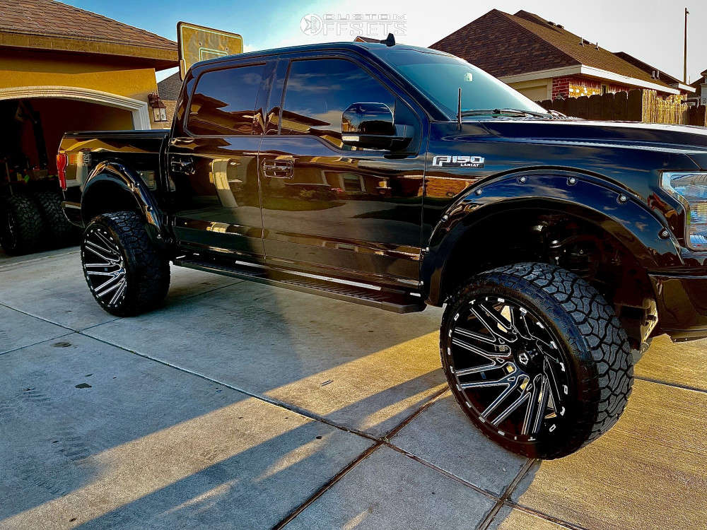 2020 Ford F-150 with 26x14 -77 TIS 554BM and 37/13.5R26 Venom