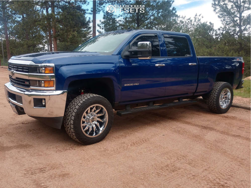 Fuel Saber 20x10 18 Chrome D74320001747 Custom Offsets