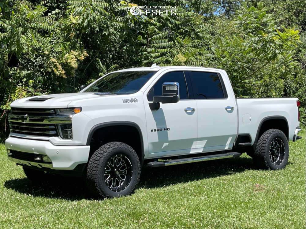 2020 Chevrolet Silverado 2500 HD with 20x10 -19 Hardrock Slammer Xposed ...