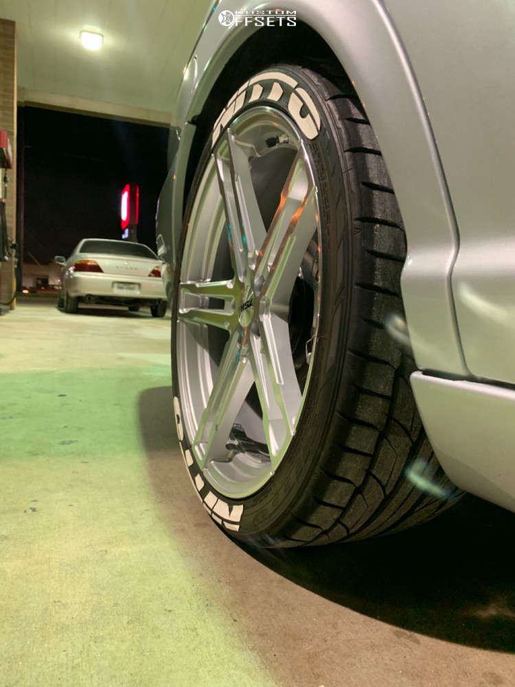 シュラ 2008 Jaguar Super V8 with 20x8.5 40 TSW Mechanica and 255