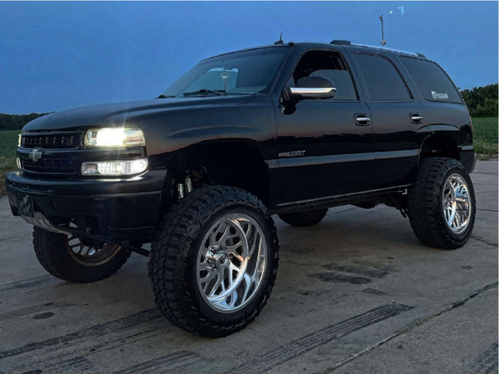 Fuel FF29 22x12 51 Polished DF2922201745L Custom Offsets