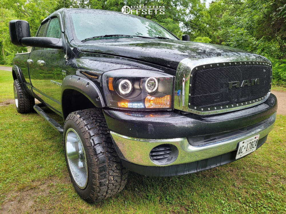 2006 Dodge Ram 1500 with 20x12 55 Vision Rocker and 305/20R20 Dick