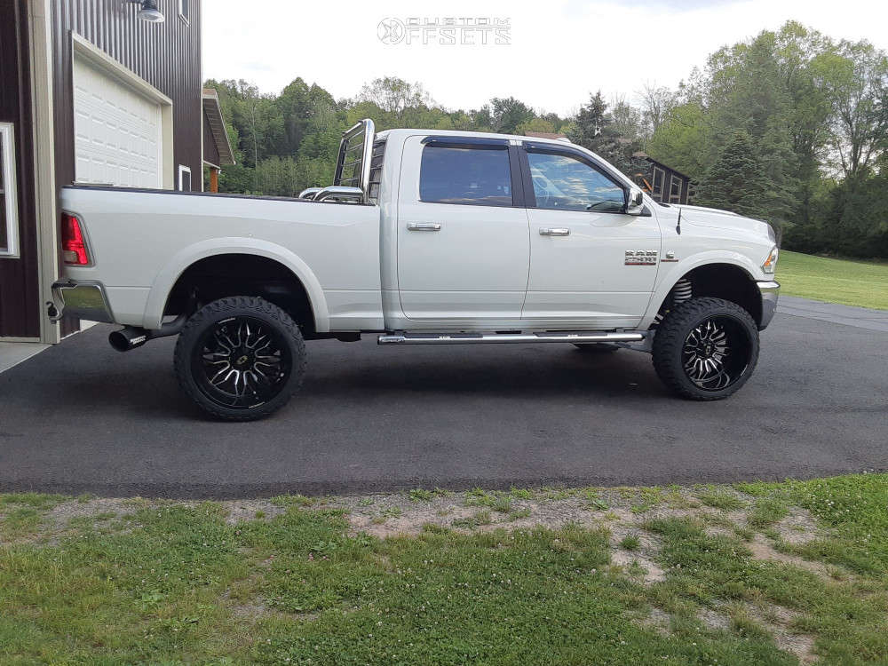 2018 Ram 2500 with 24x12 -51 Vision and 35/12.5R24 Haida Mud Champ