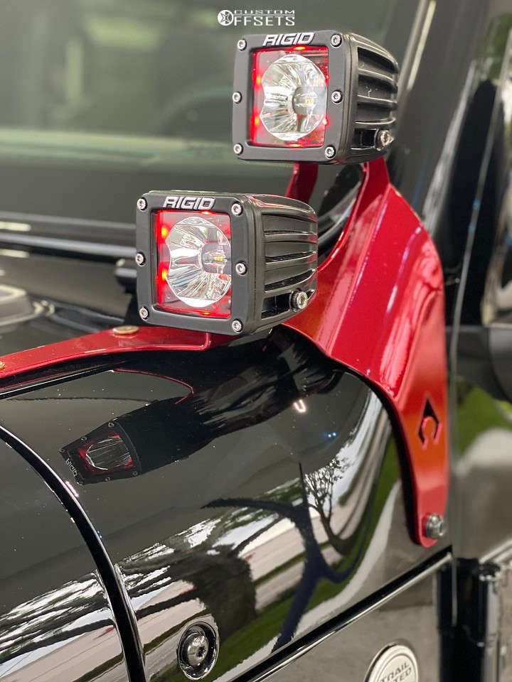 2020 Jeep Wrangler with 22x12 44 Axe Offroad Ax2.0 and 38/13.5R22