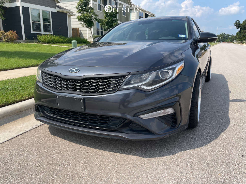 2019 Kia Optima with 18x9.5 35 ESR Cs5 and 235/40R18 Milestar Ms932